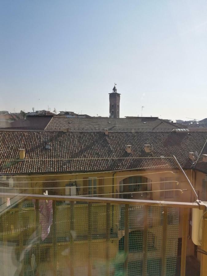 Oasi Di Tranquillita Appartement Asti Buitenkant foto